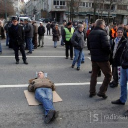 Zenica / Vlada FBiH uplatila 350.000 KM za pomoć radnicima Željezare